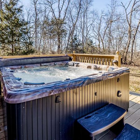 Woodland Chalet Севьервилл Экстерьер фото